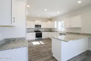 614 Blue Falcon Court, Jacksonville, NC 28546 – photo 8: IMG_3646