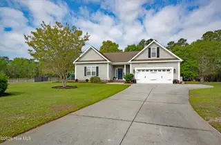 304 Angelfish Court, Newport, NC 28570 — 3-bedroom home in Morada Bay, Newport, NC, photo 6 of 66: DSC04591