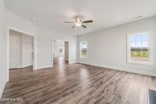 218 Windsor Run Boulevard, Jacksonville, NC 28546 – photo 10: DSC05722