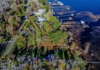 137-140 137-140 Near 3461 Waccamaw Road S, Lake Waccamaw, NC 28450 – photo 5: IMG_0767