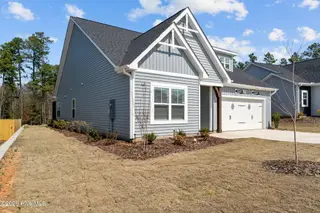 207 Rough Ridge Trail 13, Aberdeen, NC 28315 – photo 3: Front