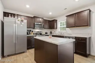 4561 Sandstone Drive, Greenville, NC 27858 – photo 15: 30-web-or-mls-IMG_0128
