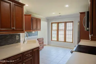 803 Mandarin Trail, Jacksonville, NC 28540 — 3-bedroom home in Mallard Creek, Jacksonville, NC, photo 12 of 36: Kitchen