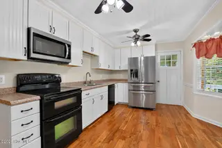 6960 Us 70 Highway E, New Bern, NC 28560 – photo 7: Kitchen 2