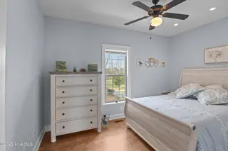 901 Down Shore Road, Blounts Creek, NC 27814 – photo 21: guest room