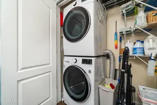 300 Sweetwater Cove, Newport, NC 28570 – photo 24: Laundry closet