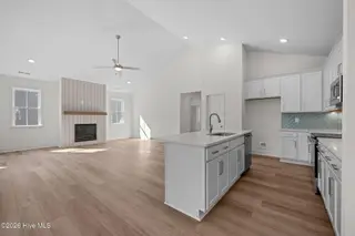 1214 Petite Terre Court, New Bern, NC 28560 – photo 12: 29-web-or-mls-DSC_8084