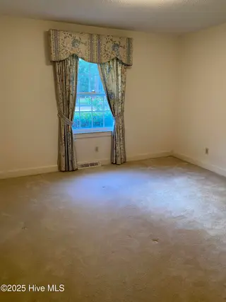 203 Brentwood Drive N, Wilson, NC 27893 – photo 18: IMG_1123