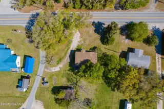 1072 Island Road, Harkers Island, NC 28531 – photo 4: 8-web-or-mls-chadwick-visuals-1072-islan
