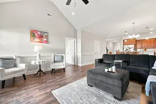 2120 Remington Court B, Greenville, NC 27834 – photo 21: IMG_3808