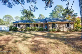102 Pinewood Drive, New Bern, NC 28562 – photo 2: 02-1020_Pinewood-23