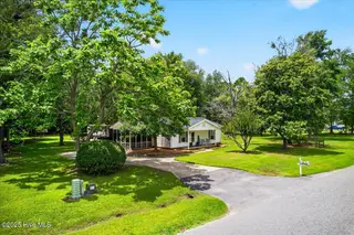 1081 Harbor Drive, Calabash, NC 28467 – photo 5: 11-https---www.kahunaphoto.com--43