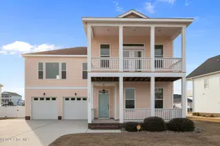 1305 Barnacle Lane, Morehead City, NC 28557 – photo 3: Front of Home