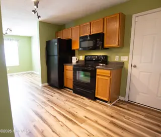 110 Robin Hood Lane, Aberdeen, NC 28315 – photo 11: 6-IMG_0086