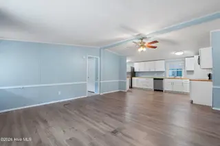 528 Live Oak Drive, Sunset Beach, NC 28468 – photo 7: 7 (1)