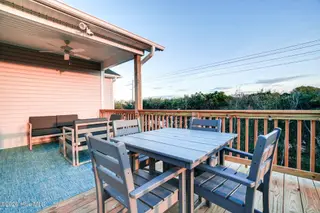 201 W Landing Drive South, Emerald Isle, NC 28594 – photo 22: upstairs outdoor space