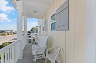 127 Ocean Boulevard W, Holden Beach, NC 28462 – photo 15: 127OceanBlvdW - 18