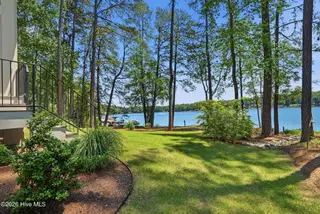 65 Lakeview Drive, Whispering Pines, NC 28327 – photo 8: 65 Lakeview Drive-104