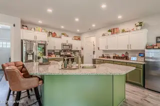 464 Water Wagon Trail, Jacksonville, NC 28546 – photo 18: Kitchen