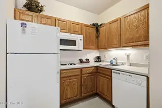 313 Cedar Street, Beaufort, NC 28516 – photo 16: 36-web-or-mls-1S3A5672