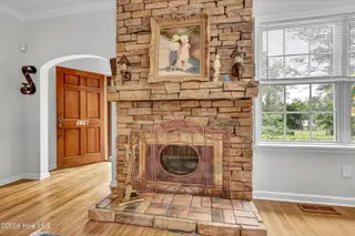 116 Circle Drive, Wallace, NC 28466 — 4-bedroom home, Wallace, NC, photo 8 of 60: 008_img_7356_259