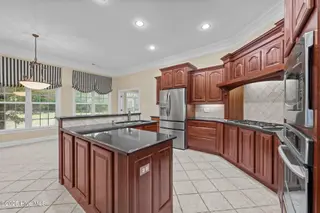 906 Taberna Circle, New Bern, NC 28562 – photo 9: 906 Taberna Circle, New Bern, NC 28562