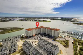100 Olde Towne Yacht Club Drive 512, Beaufort, NC 28516 – photo 9: Waterfront Beaufort condo on Radio Isl.