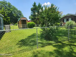 215 S Lee Avenue, Beulaville, NC 28518 — 2-bedroom home, Beulaville, NC, photo 16 of 17: Back
