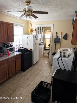 1513 Rose Street, Goldsboro, NC 27530 – photo 8: PXL_20251008_150610227