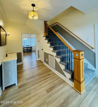 205 Starboard Court, Elizabeth City, NC 27909 – photo 2: Welcoming Foyer!