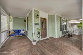 1414 Dock Street, Wilmington, NC 28401 – photo 4: 004_img_1831_357