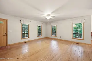 546 Deer Run Road, New Bern, NC 28562 – photo 15: 21-web-or-mls-0C0A2795