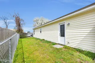 218 Attmore Drive, New Bern, NC 28560 – photo 23: 218 Attmore Drive, New Bern, NC 28560