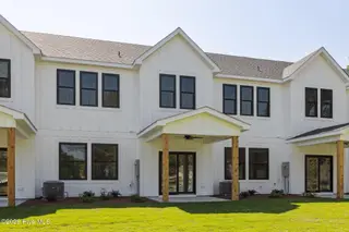 107 Star Lake Circle C, Cape Carteret, NC 28584 – photo 4: 4-web-or-mls-1S3A2490