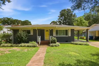 111 Jackson Street, Washington, NC 27889 – photo 2: 1-web-or-mls-IMG_0777_edit