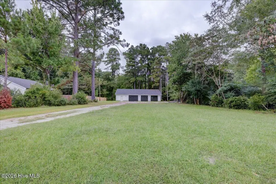 1 W Thurman Road, New Bern, NC 28562 – photo 1 of 20: 01-W_Thurman_Warehouse-1