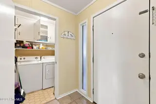 1904 E Fort Macon Road 301, Atlantic Beach, NC 28512 – photo 9: 25-web-or-mls-APATB-#301---025_edit