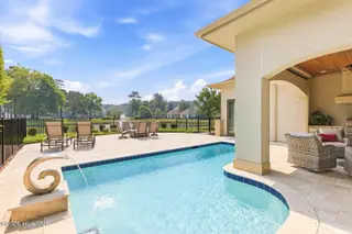 1329 S Moorings Drive, Wilmington, NC 28405 — 4-bedroom home in Landfall, Wilmington, NC, photo 4 of 43: 039_1329_south_moorings_drive-39_763