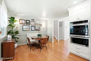 1625 Scotts Hill Loop Road, Wilmington, NC 28411 – photo 14: 16_dsc02584
