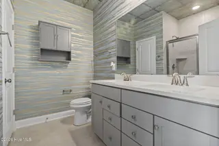 9410 Barnstormer Drive NW, Calabash, NC 28467 — 3-bedroom home in Eagle Run, Calabash, NC, photo 13 of 47: Primary Bathroom