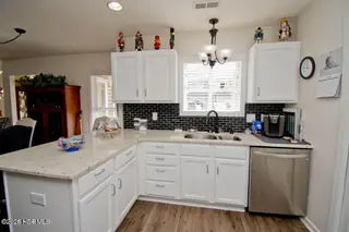 1204 Cedarwood Village, Morehead City, NC 28557 – photo 12: 20240115233058760177000000-o