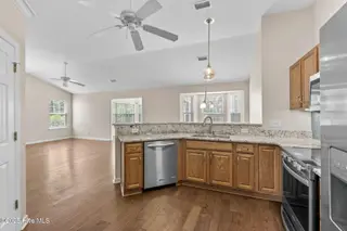 7589 Dunbar Drive SW, Sunset Beach, NC 28468 – photo 17: 24-web-or-mls-7589 Dunbar Dr SW 22