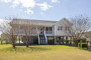 305 Joan Court, Beaufort, NC 28516 – photo 7: 5-web-or-mls-1S3A1294