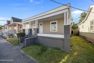 1310 Church Street, Wilmington, NC 28401 – photo 5: 44-web-or-mls-IMG_6203