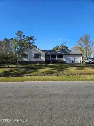 104 Windwood Drive, Elizabeth City, NC 27909 – photo 1: 00