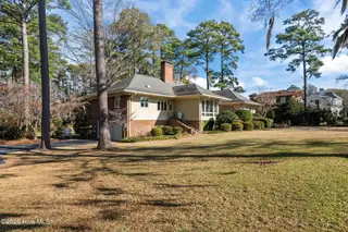 5003 Trent Woods Drive, Trent Woods, NC 28562 – photo 2: 65-web-or-mls-DSC_3130