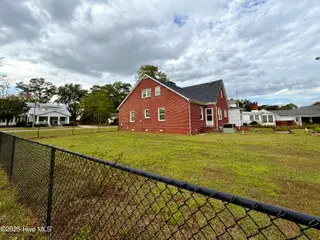 406 N Caswell Street, La Grange, NC 28551 – photo 7: IMG_0406