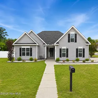 600 Rockland Drive, Greenville, NC 27858 – photo 2: front house