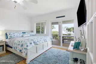 210 Upchurch Drive, Newport, NC 28570 – photo 24: IMG_7877_with_tv