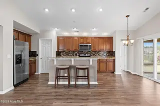 2104 Jarvis Lane NW, Calabash, NC 28467 — 3-bedroom home in Spring Mill, Calabash, NC, photo 11 of 65: 8-web-or-mls-cammediallc.com (22 of 47)
